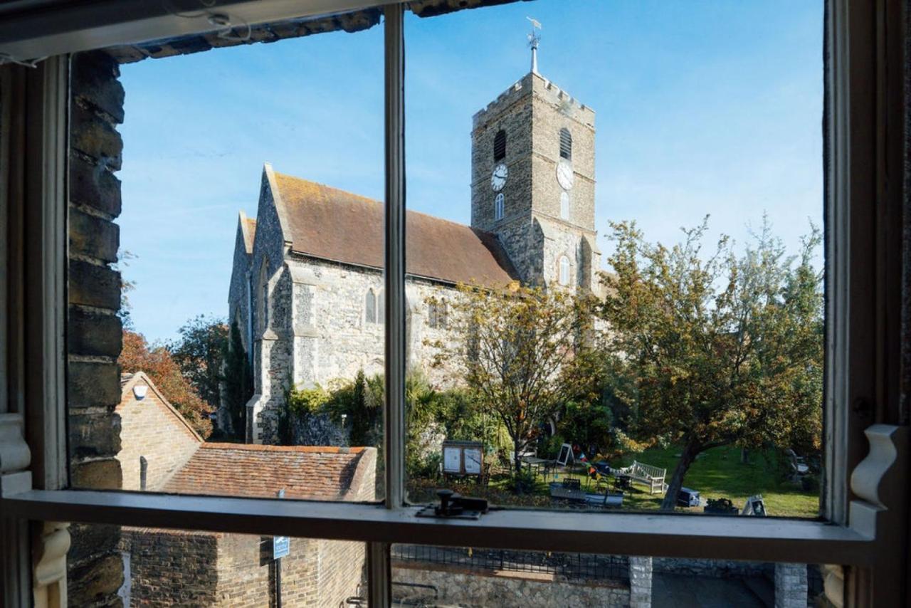 Period House with Amazing Views in Sandwich - Ferienwohnung Sandwich