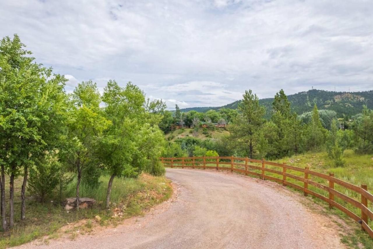 Meadow Cabin at Highland Meadows - Secluded Getaway - Ferienwohnung Hot Springs
