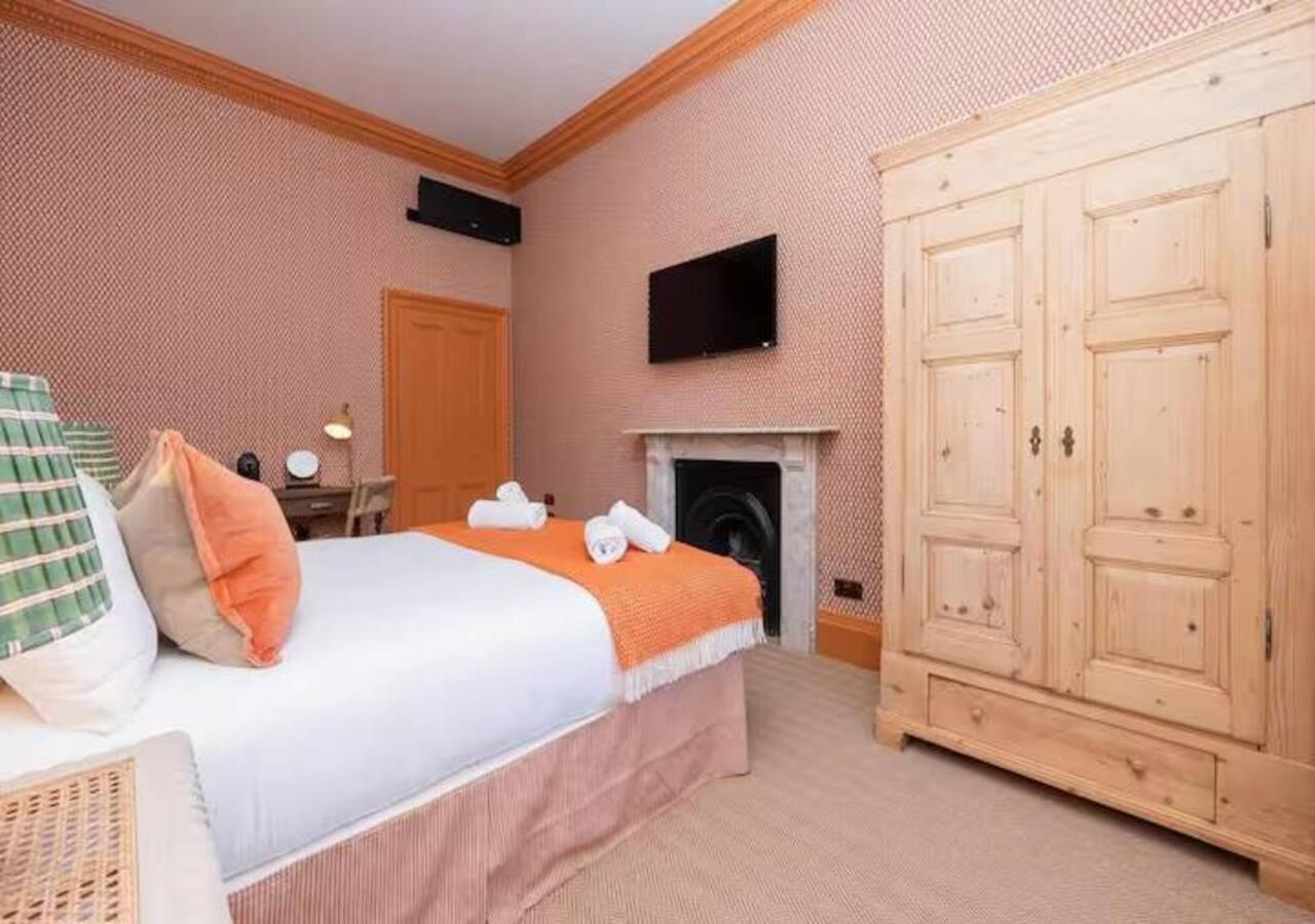 Pass the Keys Cosy King room in Central Bath - B&B Bath