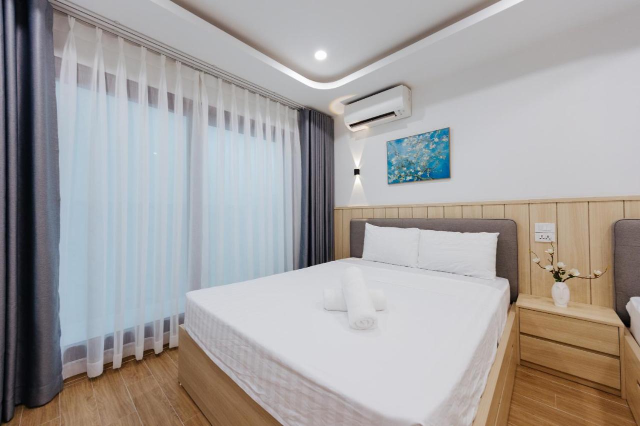 Studio with Sofa Bed