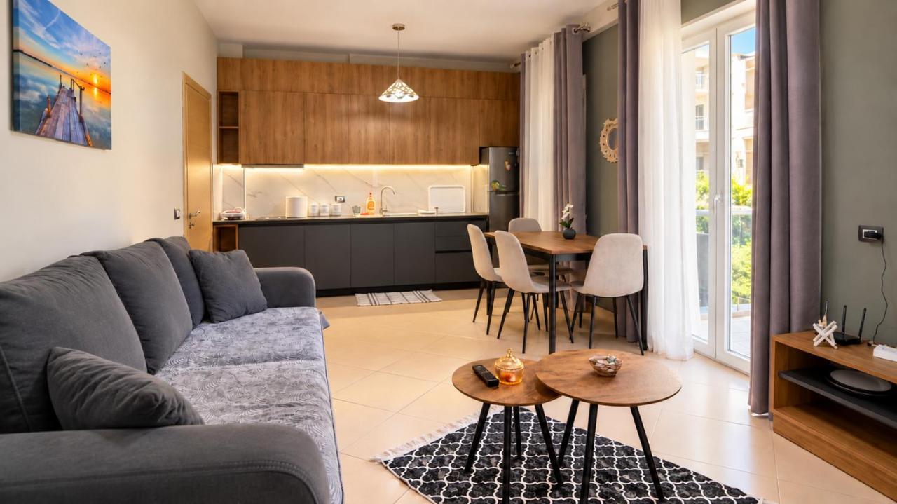 BookO2 Apartments - Chambres d'hôtes Vlora