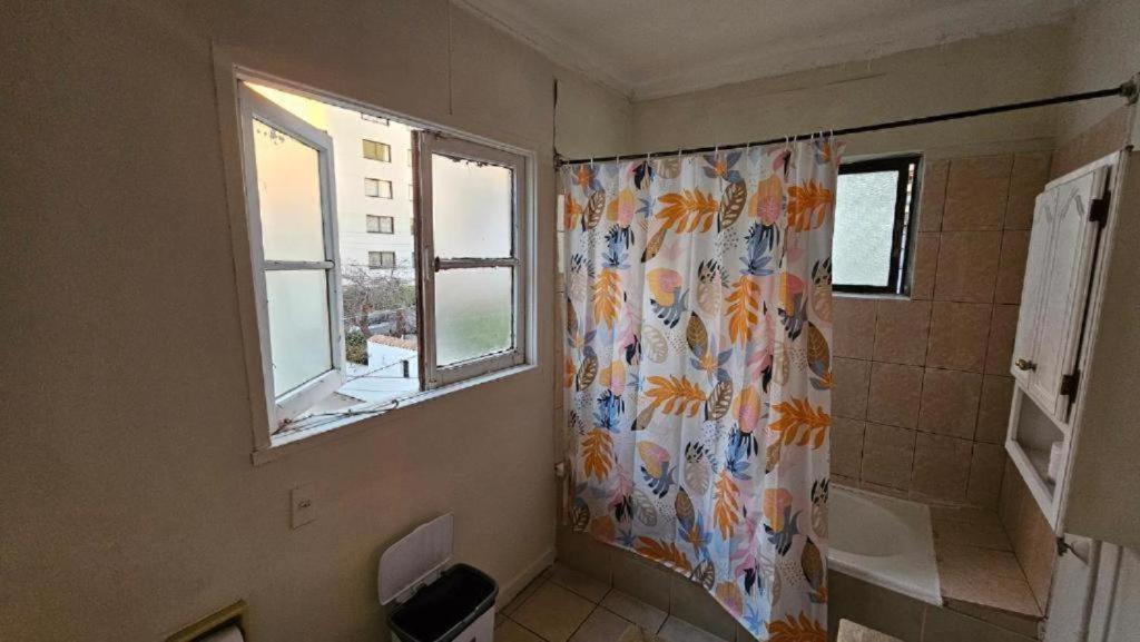 Habitación Doble con baño compartido - 1 o 2 camas