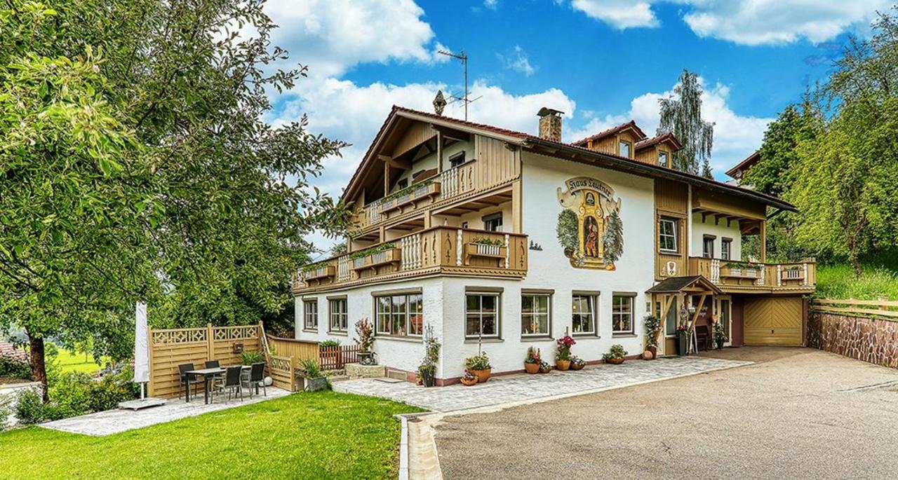 Haus Leutner - Ferienwohnung Bodenmais