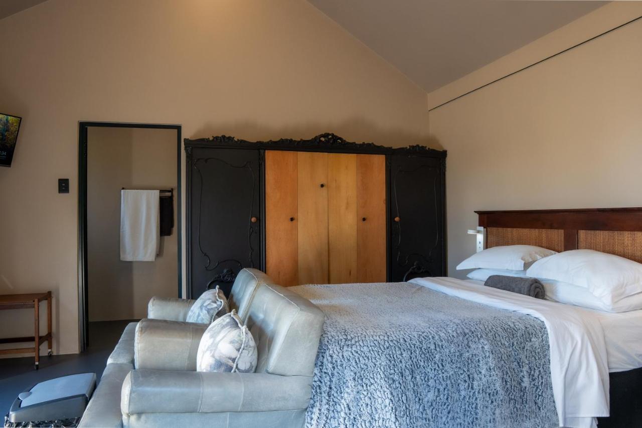GreenHouse CABIN - B&B Port Elizabeth