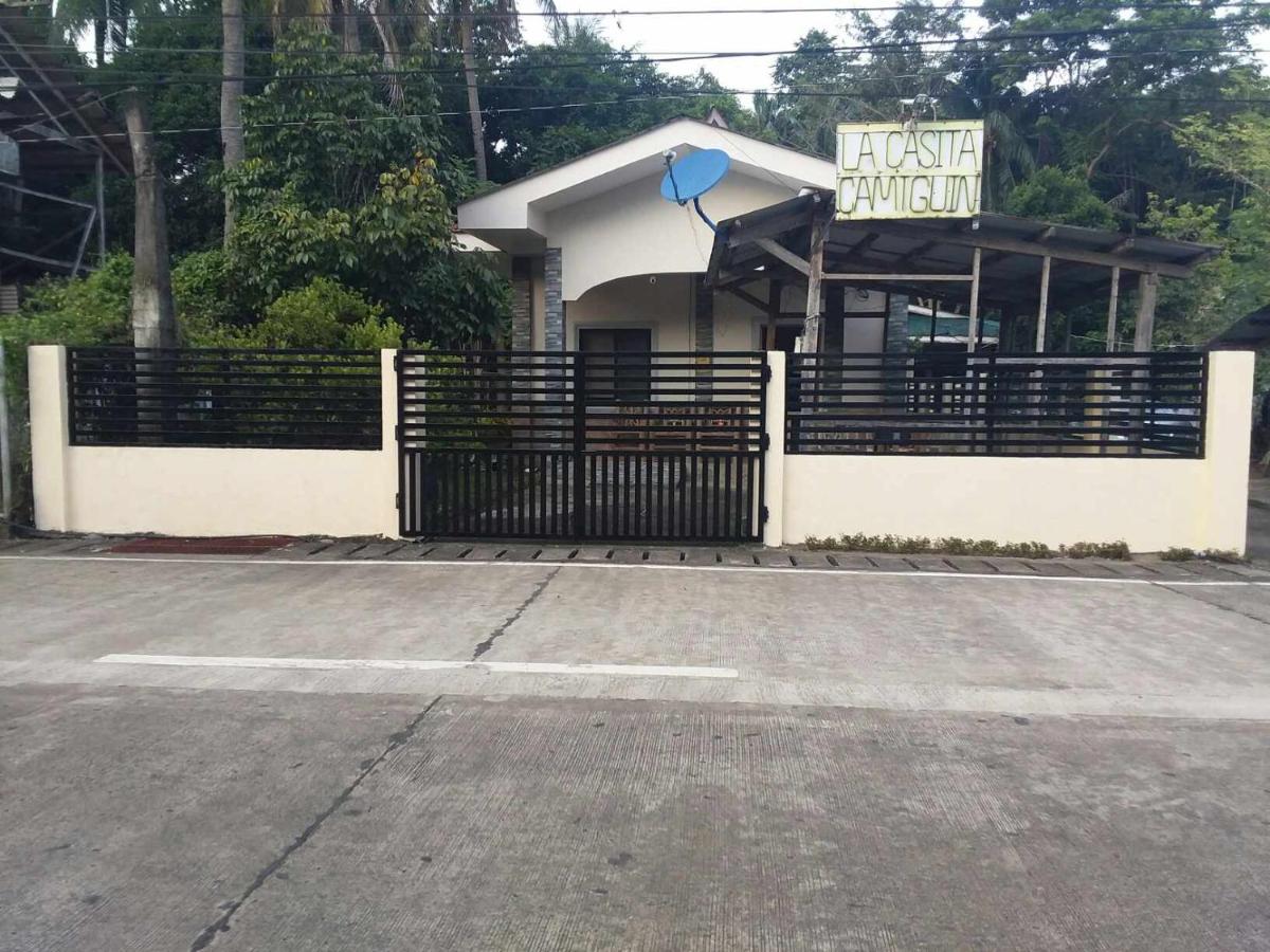 La Casita- Private 2BR Home, Starlink, Netflix, Parking - Chambres d'hôtes Catarman