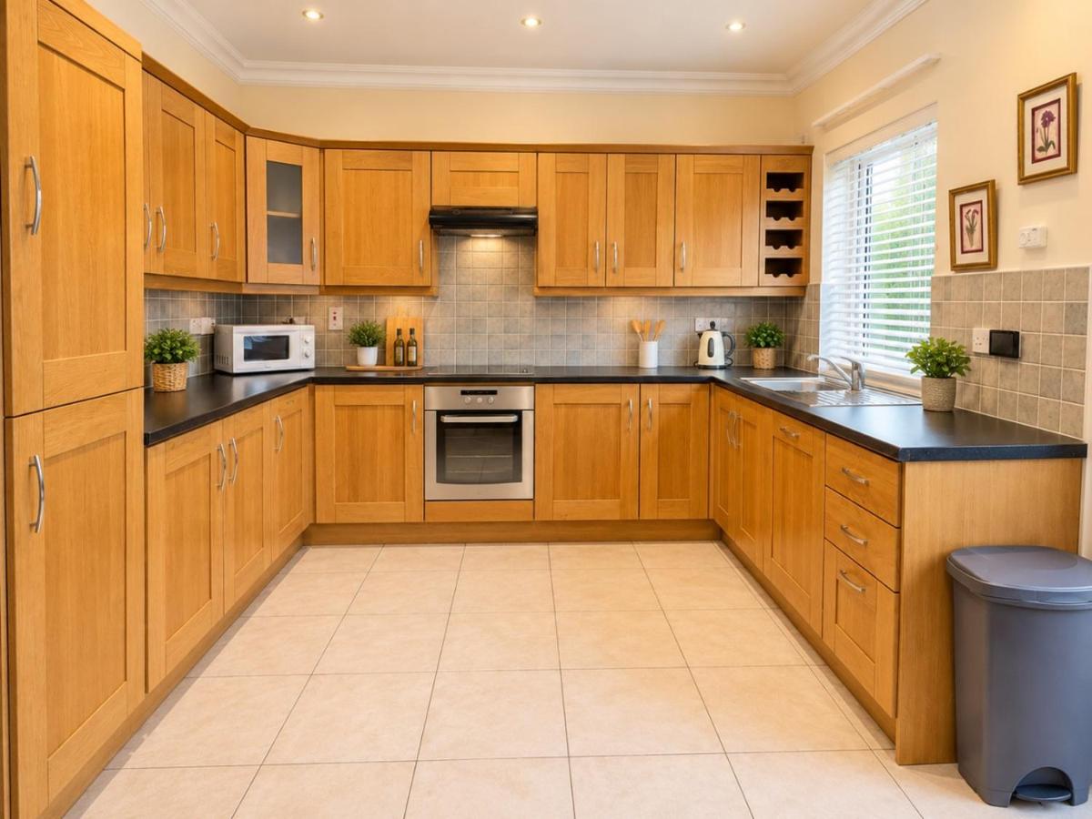 Stylish 3BR Home in Tullow Carlow - Ferienwohnung Tullow