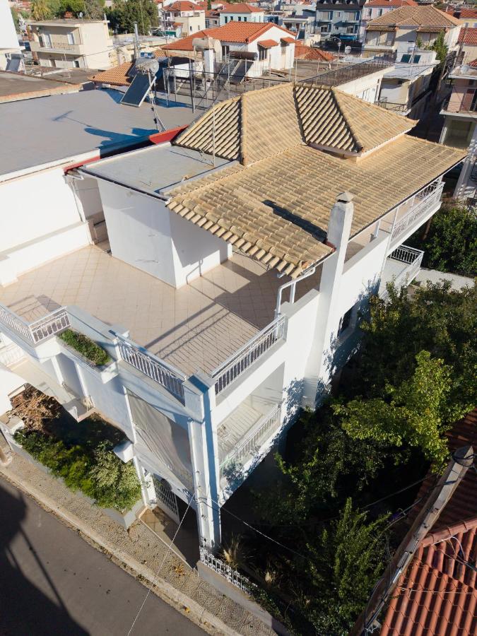 Super renovated maisonette - Σούπερ ανακαινισμένη μεζονέτα - Bed and Breakfast Filiatrá