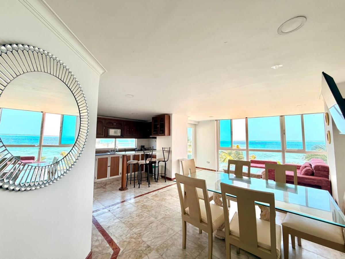 ApartaSuite Bahia Tropical - B&B Buenavista