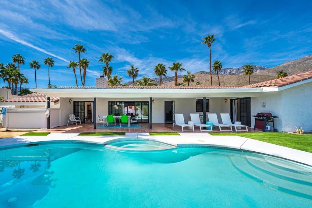 Mountain View Mid-Century - Bed and Breakfast Palm Springs