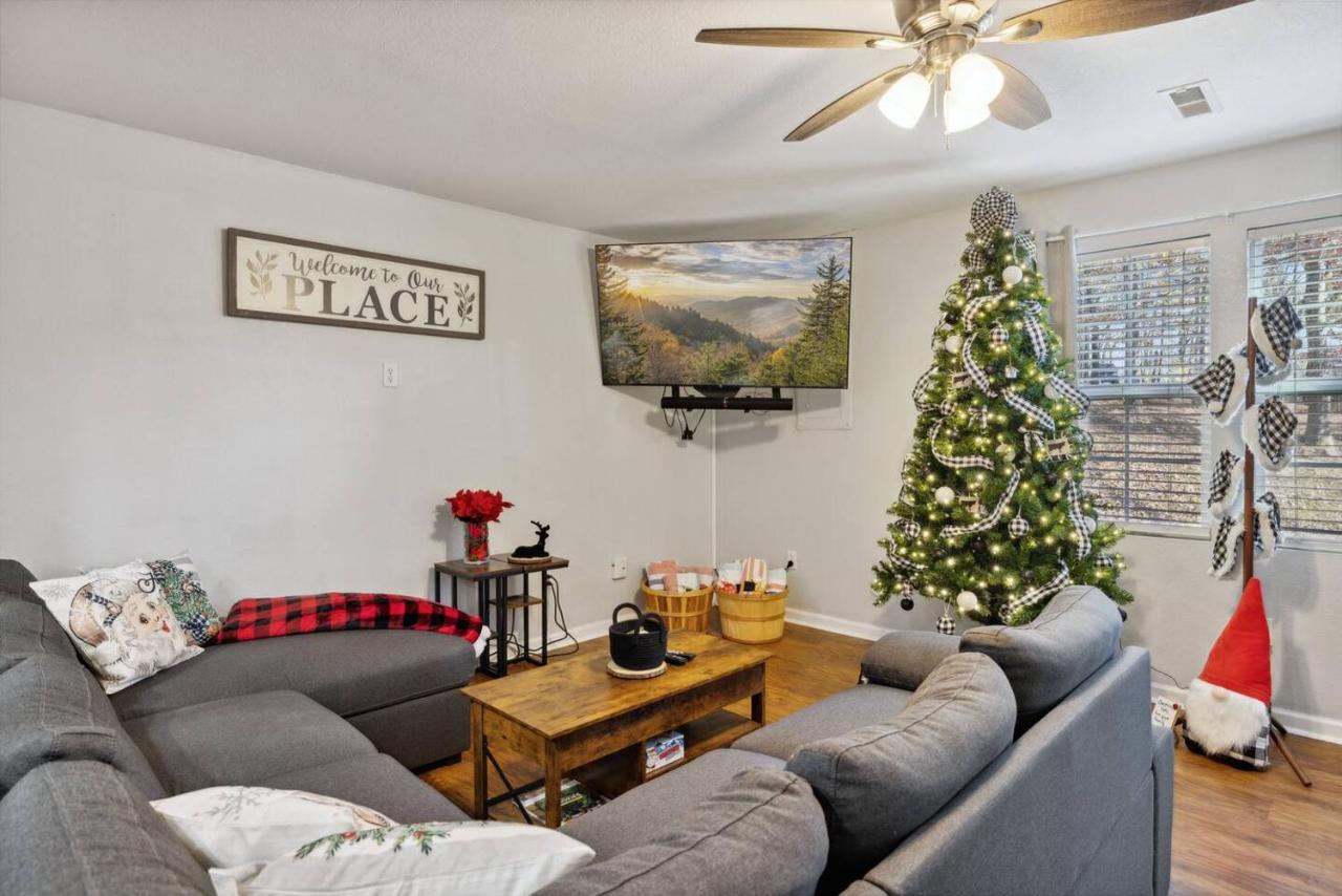 NEW 3BR-Pvt Swimming Pool-3 miles to Dollywood - B&B Sevierville