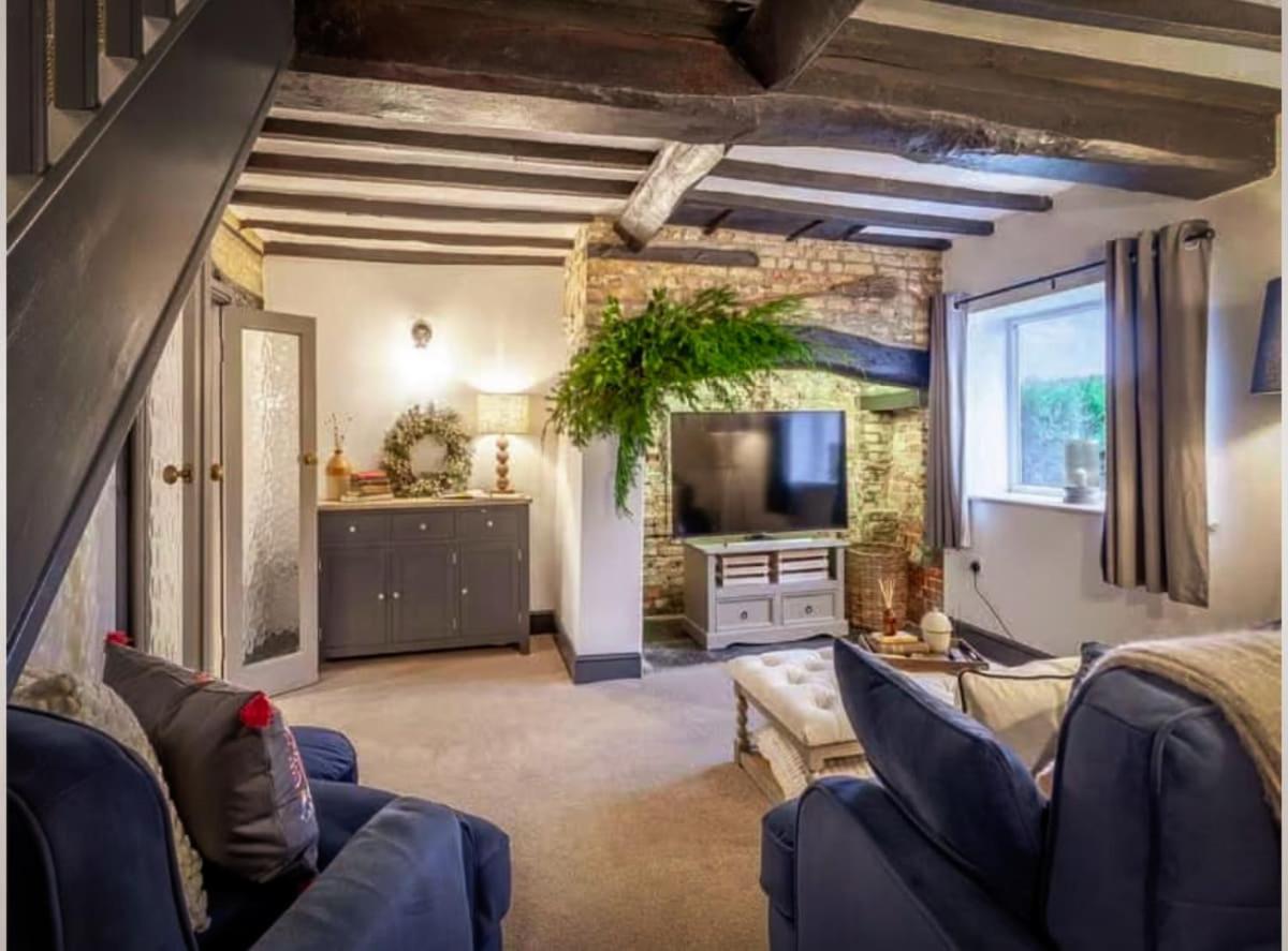 The Old Smithy - Bed and Breakfast West Ashton