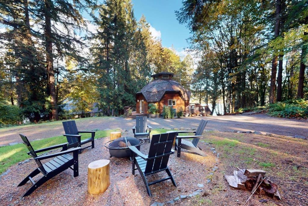 Dome Away From Home - B&B Gig Harbor