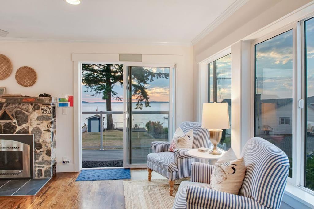 Madrona Beach House - Bed and Breakfast Madrona Beach