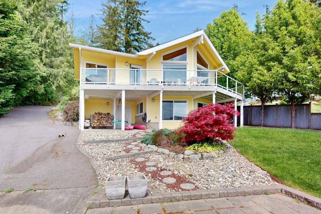 Waterfront Retreat at Church Point - B&B Shelton