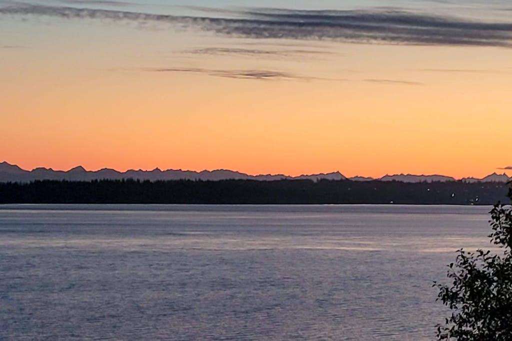 The Sunrise Hideout - Chambres d'hôtes Port Ludlow