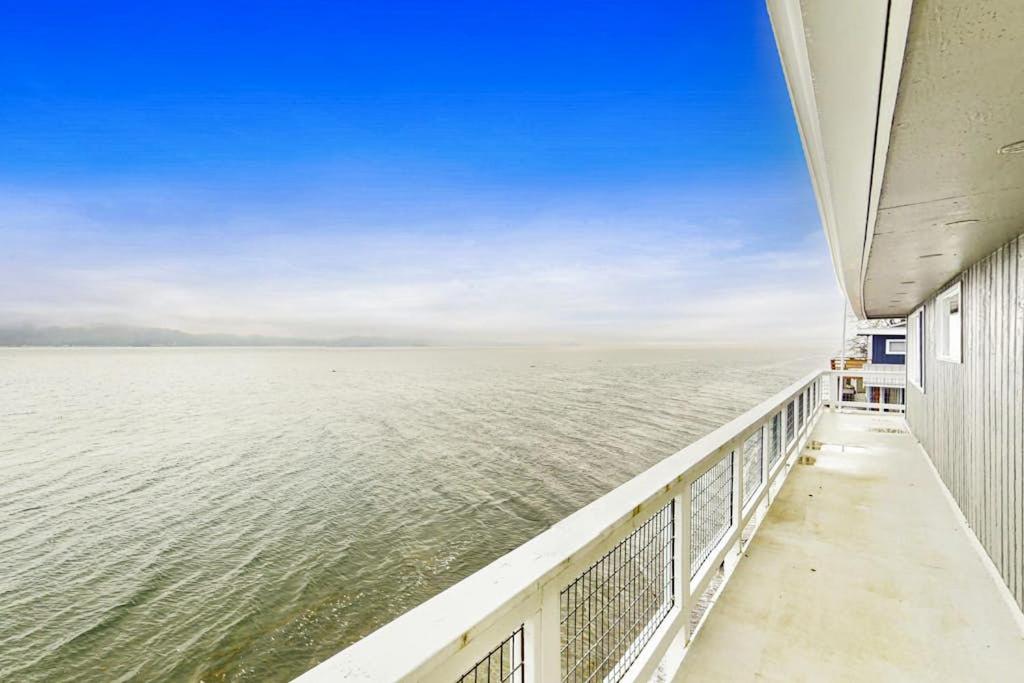 Tyee Shoreline Retreat A - B&B Tyee Beach