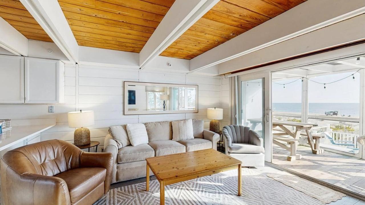 Atlantic Watergate --- 29111 Ocean Rd. #6 - Bed and Breakfast Bethany Beach
