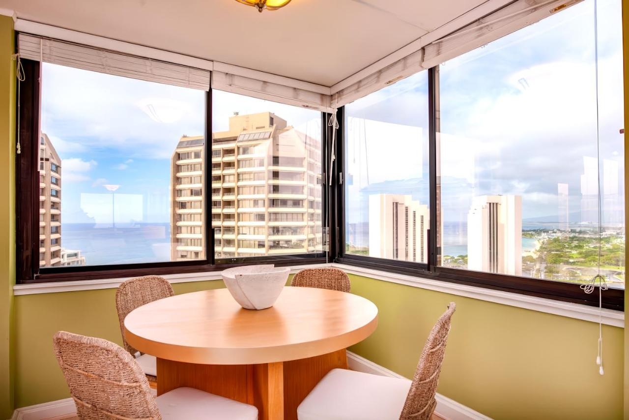 The Windsor Waikiki #3704 - 30-Night Minimum - B&B Honolulu