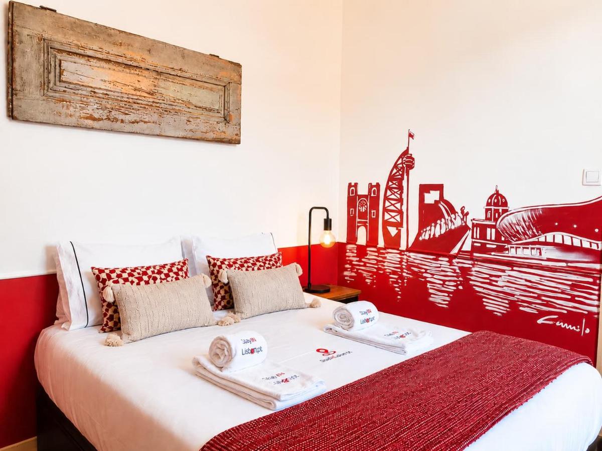 Explore Lisbon from an Artistic Alfama Home - Bed and Breakfast Lissabon