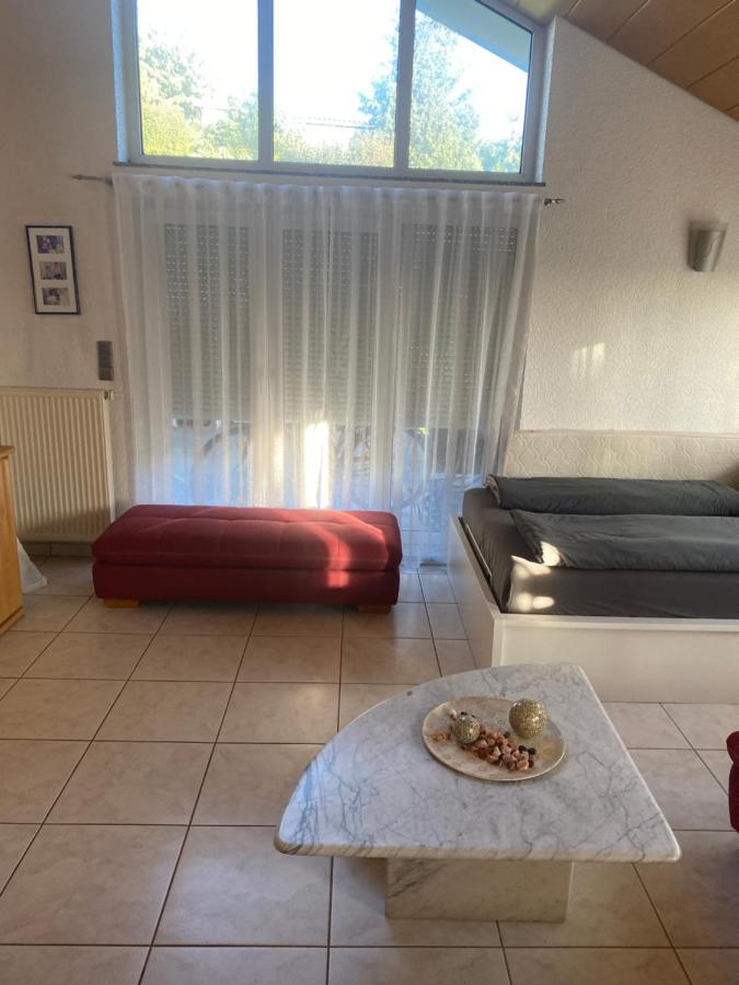 Ferienzimmer Alpenrose & Kletterrose in Salem Baden-Württemberg - Ferienwohnung Salem