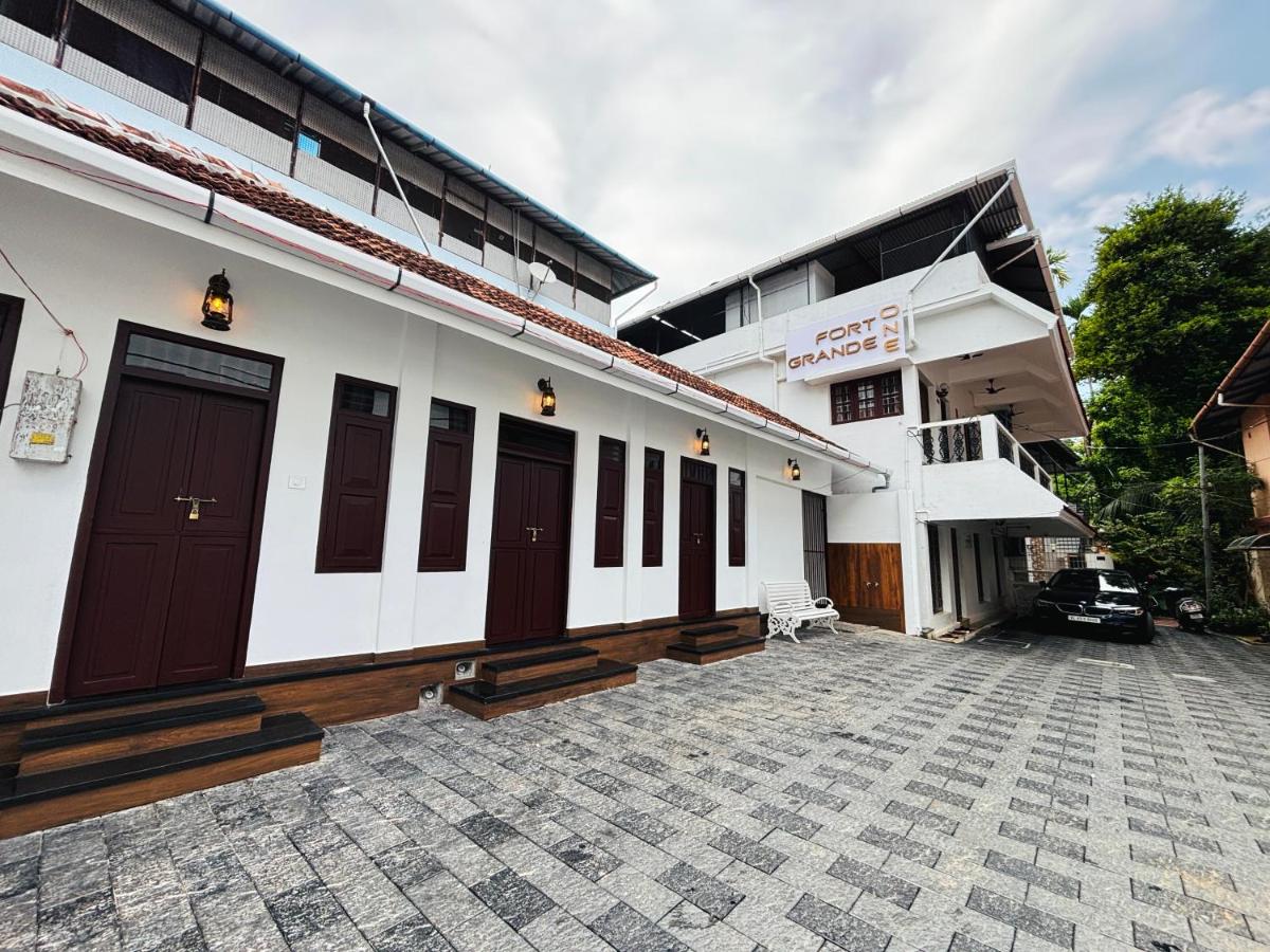 Fort Grande ONE - B&B Kochi