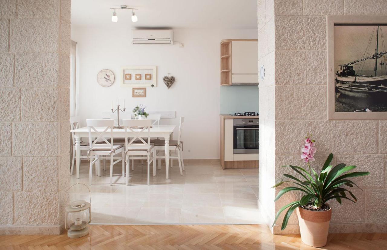Apartment Kairos - B&B Podgora