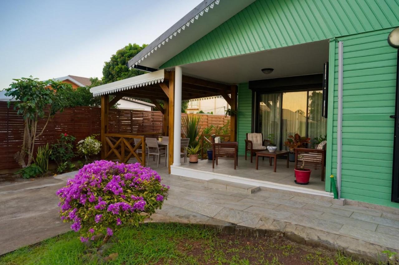 Gîte TI KAZ MORINGA, Entre Volcan, Cilaos et Sud sauvage - B&B Saint-Louis