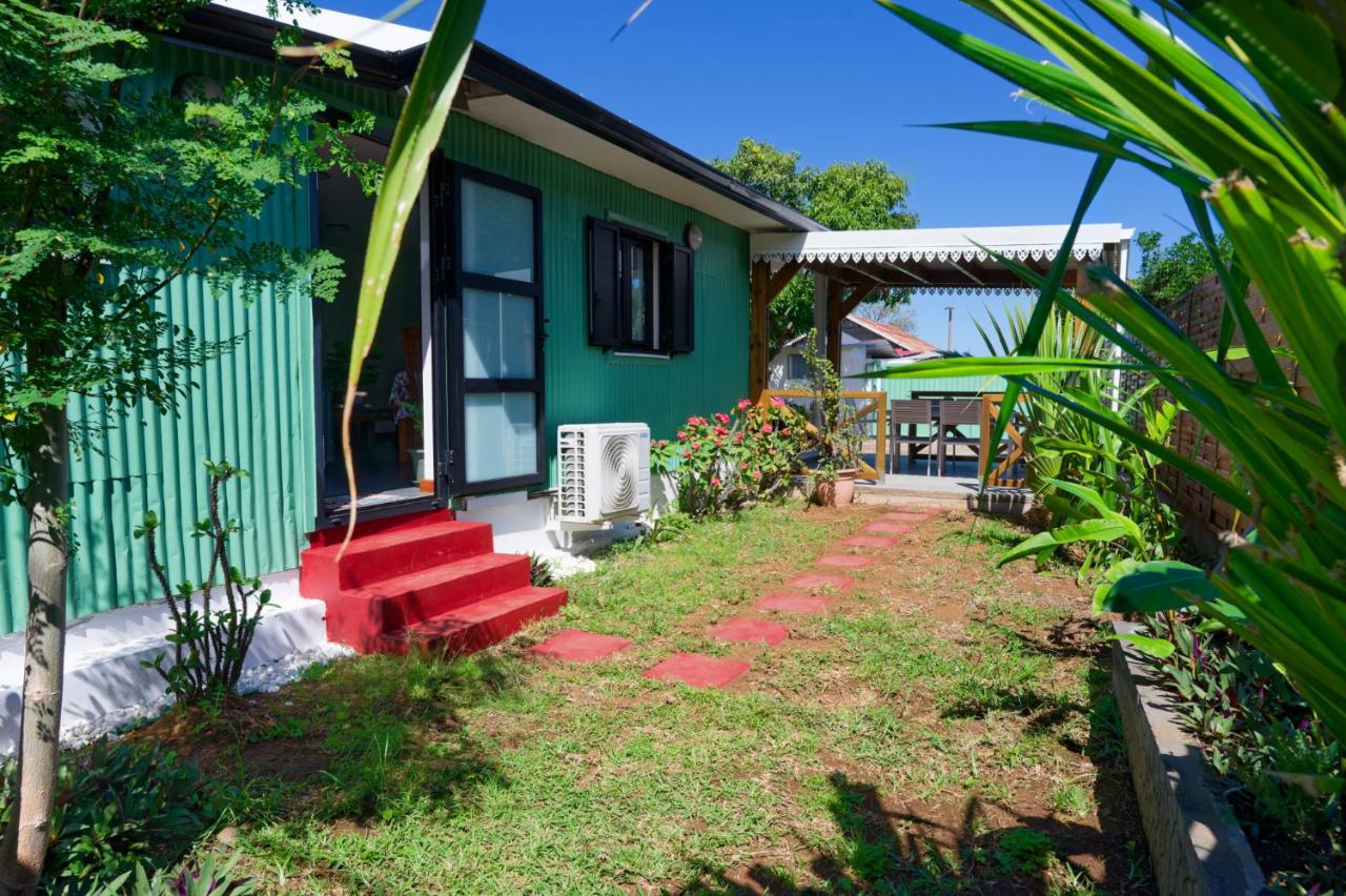 Gîte TI KAZ MORINGA, Entre Volcan, Cilaos et Sud sauvage - B&B Saint-Louis