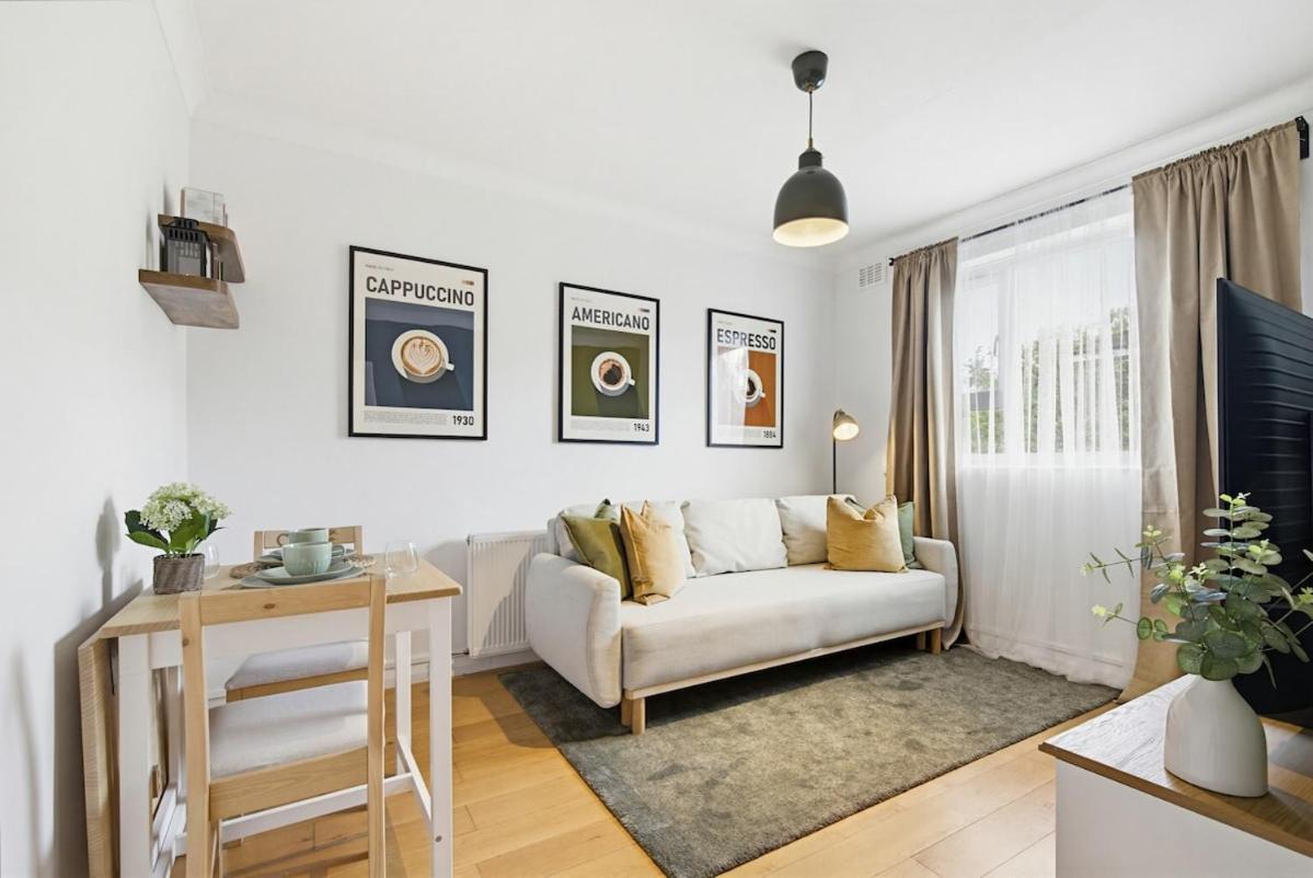 The Camden Experience - Walk to Tube & Market - B&B Londra