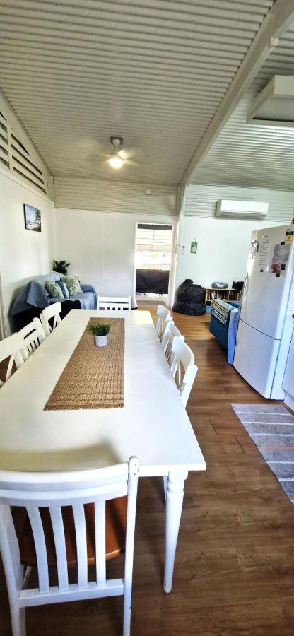 The Hopeful Hut-Cosy beach vibes-Bring the dog & boat - Ferienwohnung Kurrimine Beach