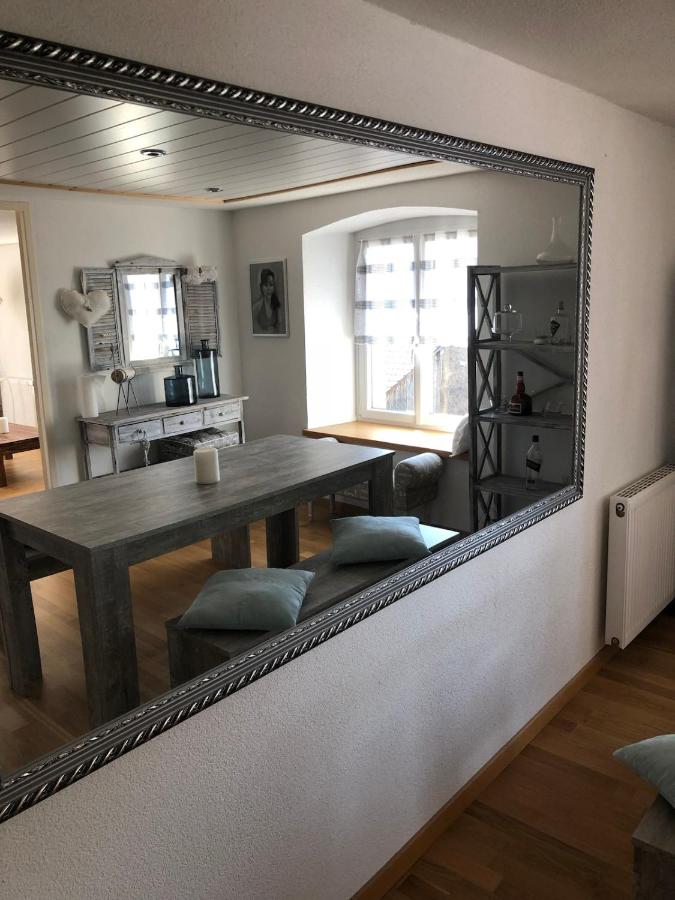 Q House - Bed and Breakfast Courtedoux