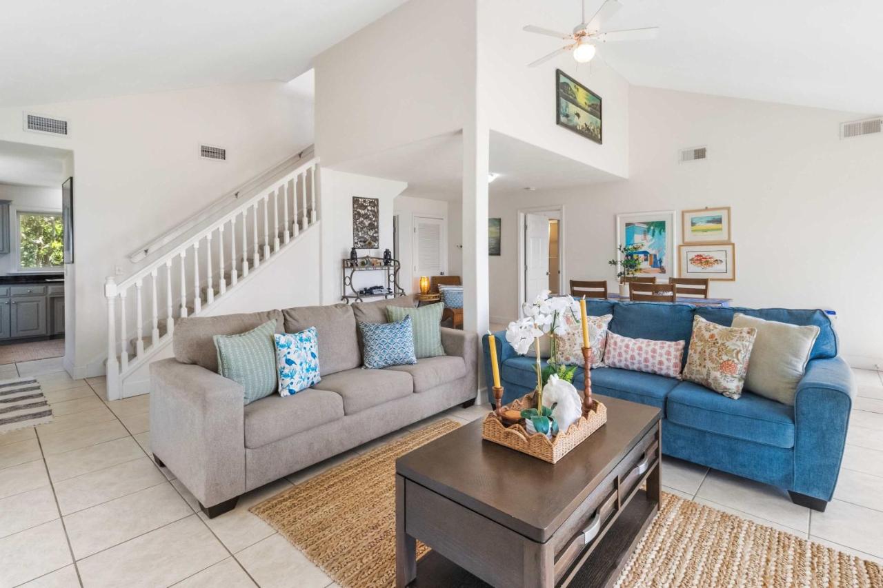 Dog-friendly home with lovely water view roomy deck fast WiFi central AC W&D - B&B Eastpoint