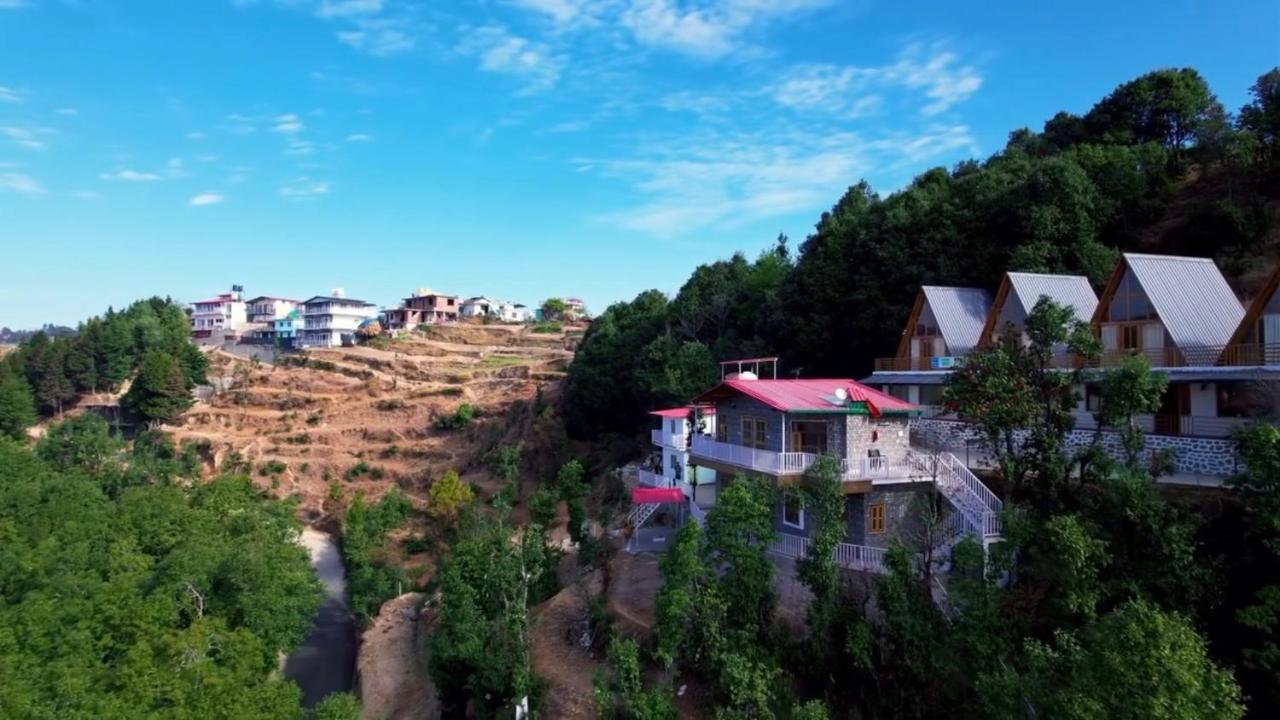 Frozen valley - Bed and Breakfast Muktesra