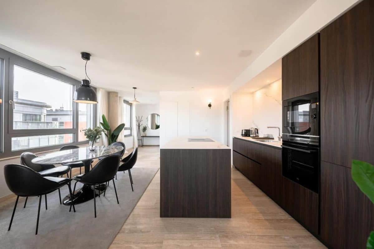 City Luxury with City Views in Ville Haute - Bed and Breakfast Luxemburg