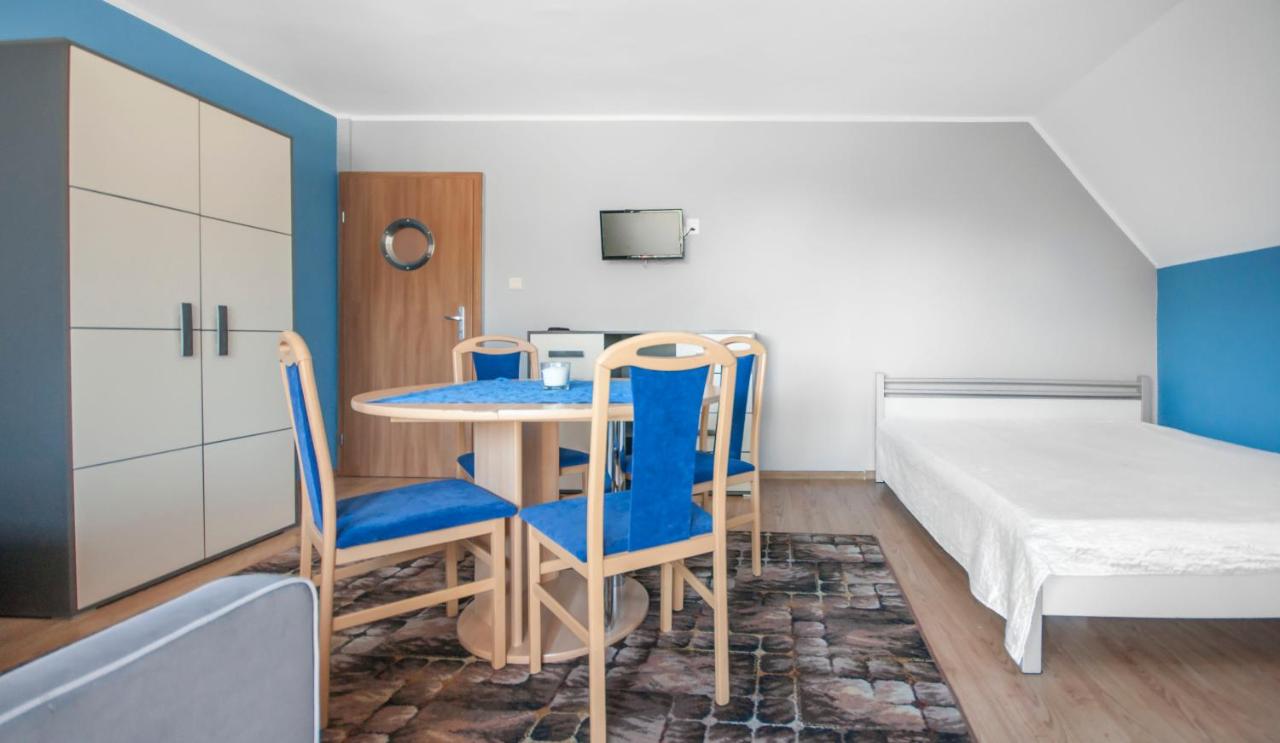 Quadruple Room with Terrace