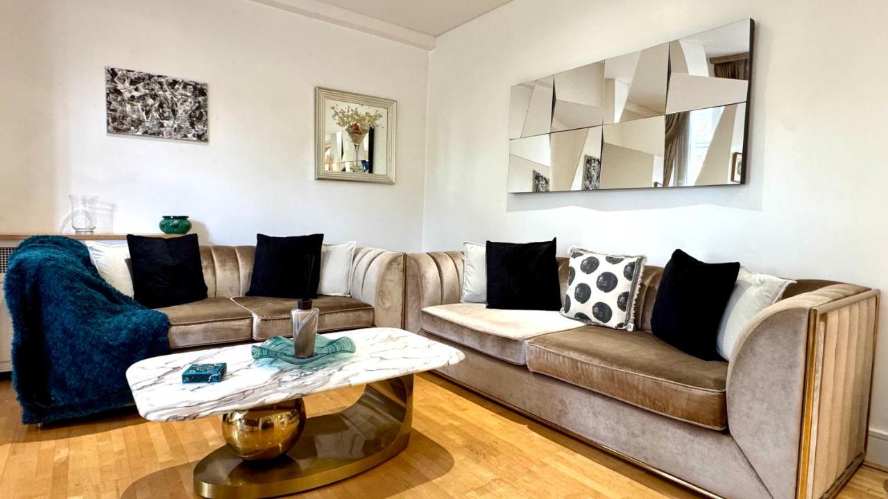 Luxury 3-Bedroom Apartment in Little Venice - B&B London