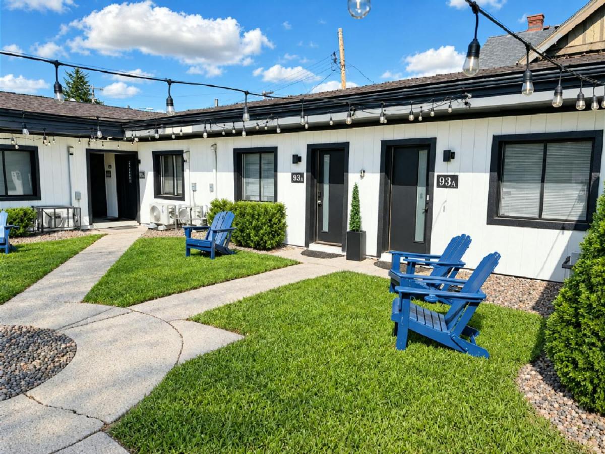Chic Studio by Franklin Park, Courtyard and WiFi - B&B Columbus