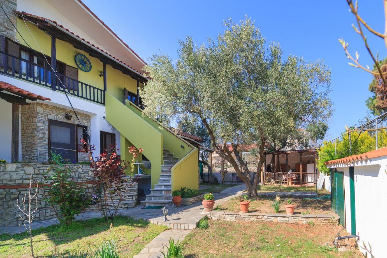 George`s House - Ferienwohnung Nikiti