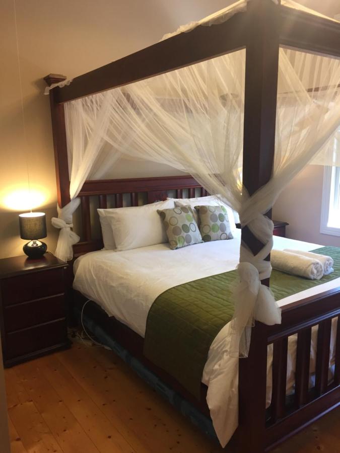 Kamer met Kingsize Bed