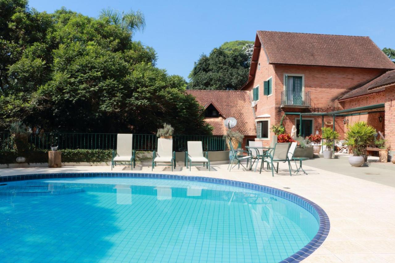 Villa Serena Bed & Breakfast - B&B