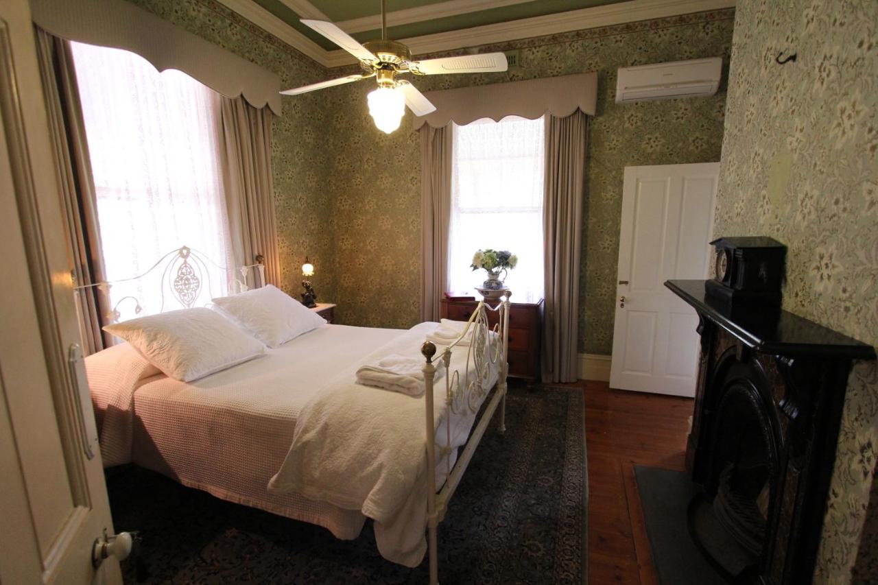 Chambre Lit Queen-Size Deluxe