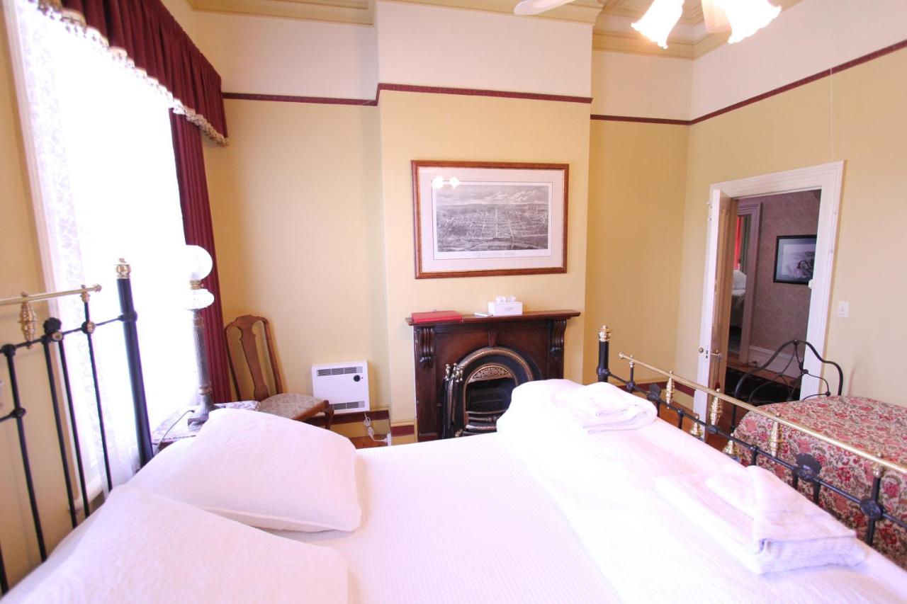 Chambre Lit Queen-Size Deluxe