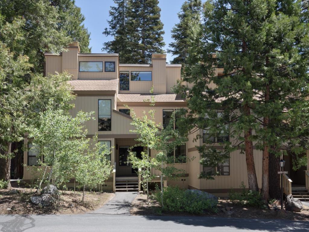 Streamside Townhome - B&B