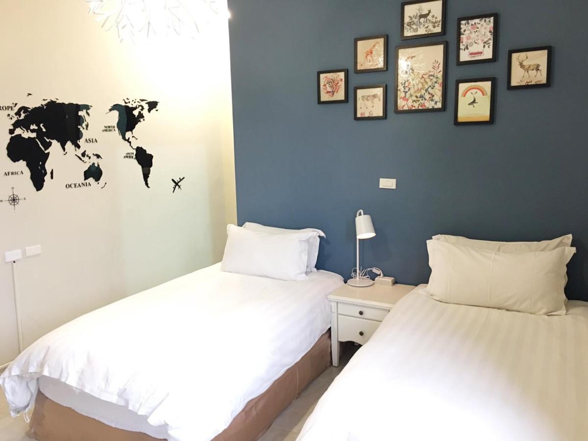 Zweibettzimmer mit eigenem Bad