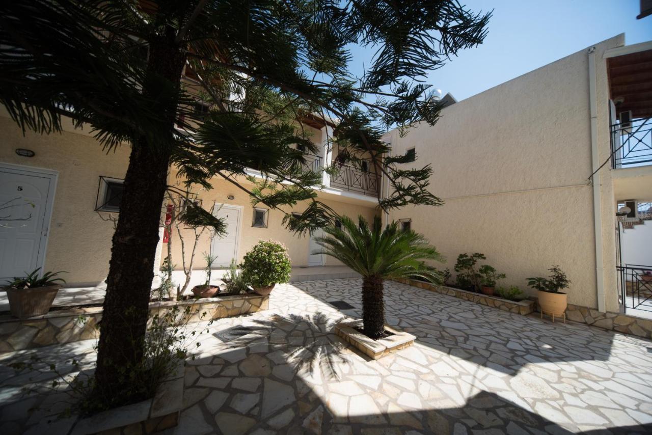Metaxa Apartments - B&B Kávos