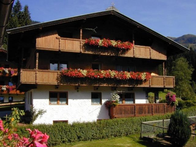 Haus Fichtenblick - Ferienwohnung Auffach