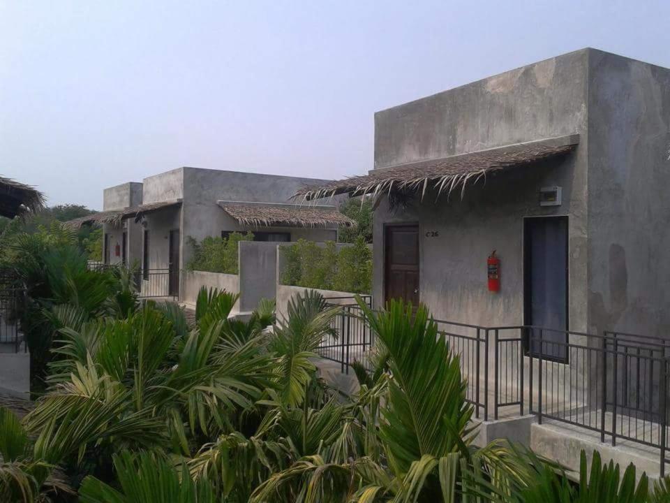 The Curve Residence - B&B