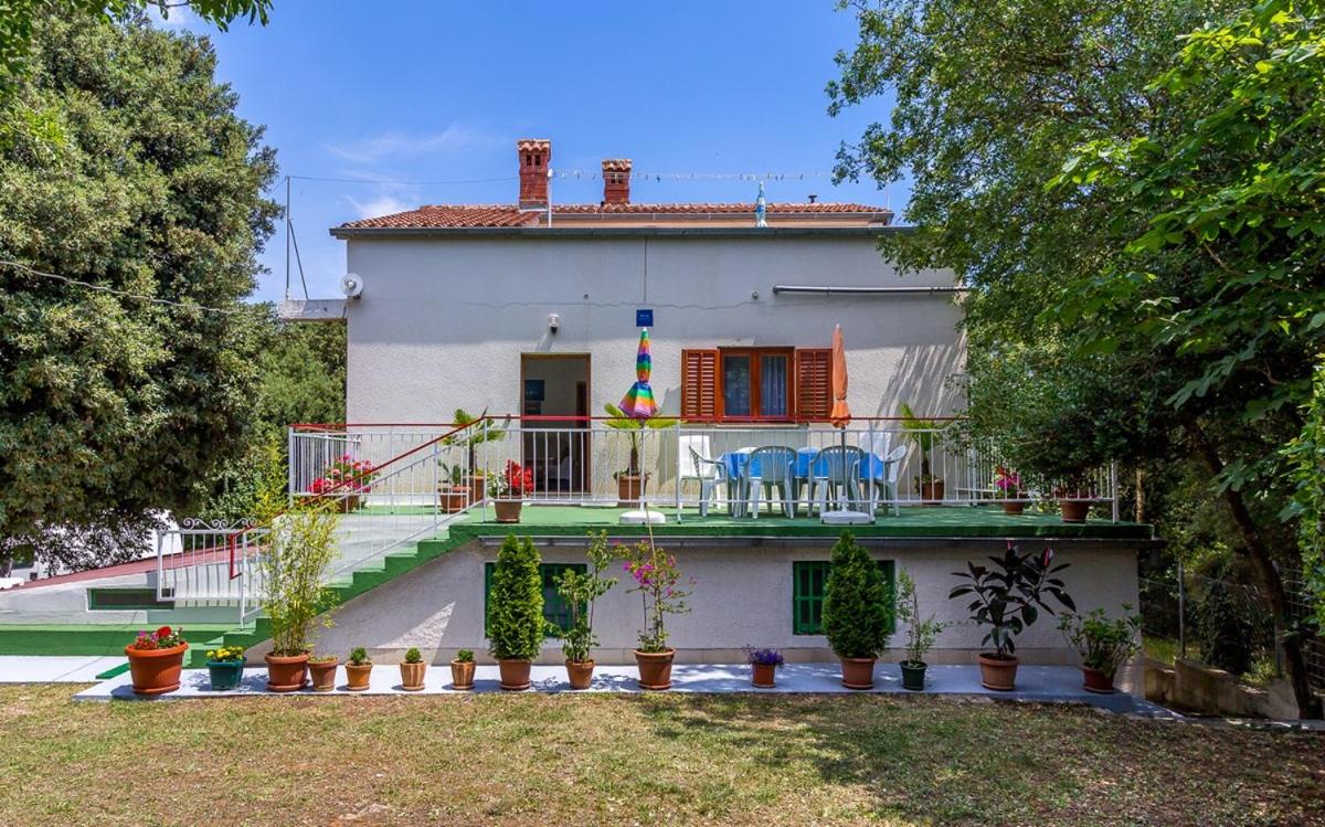 B&B Vinkuran - Holiday Home Cador - Bed and Breakfast Vinkuran