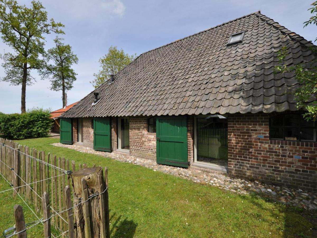 B&B Nieuwleusen - Stylish Farmhouse with Private Garden and Sauna - Bed and Breakfast Nieuwleusen