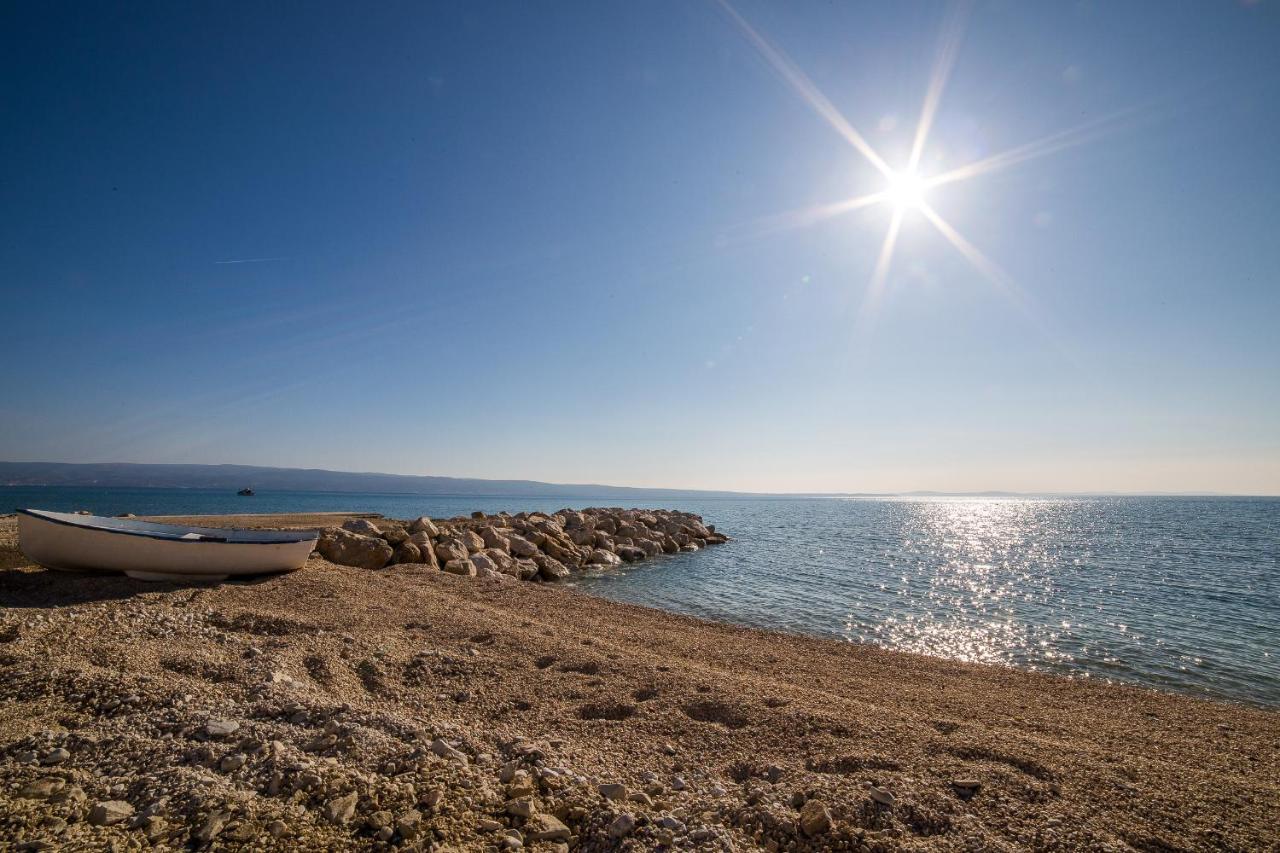 Holiday Home White House - Chambres d’hôtes Podstrana